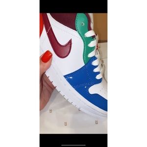 WMNS Air Jordan 1 Low SE